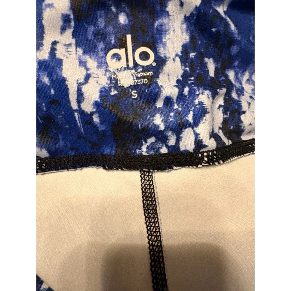 Alo Yoga Airbrush Leggings Deep Electric Blue Snakeskin Python Small, Cropped
